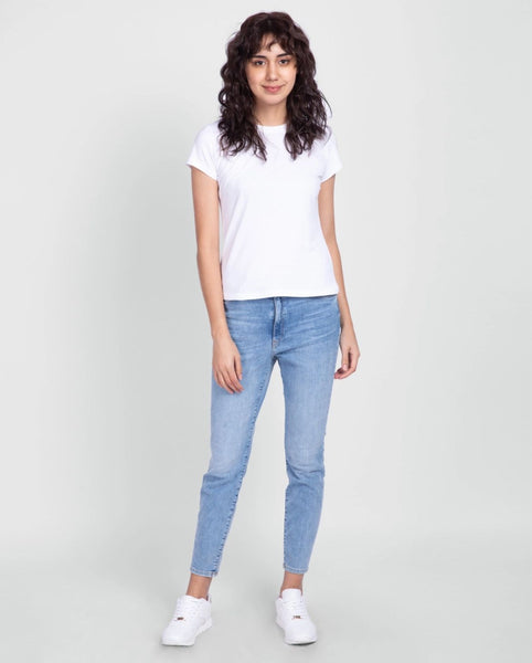 Women's White Slim Fit T-shirt